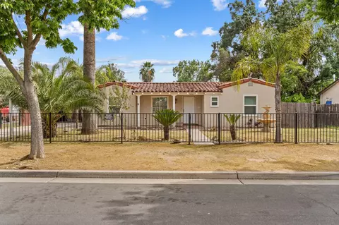 2944 E Normal Ave, Fresno, CA 93703