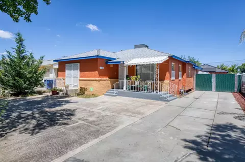 118 W Valencia, Fresno, CA 93706