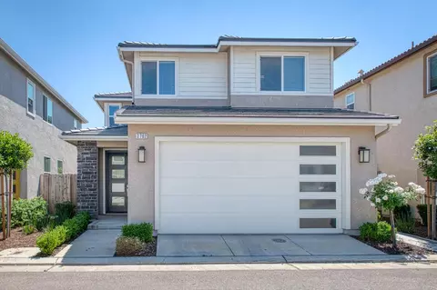3762 Highclere Way, Clovis, CA 93612