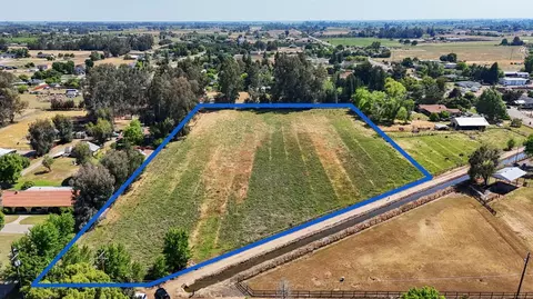 0 Ashlan, Sanger, CA 93657