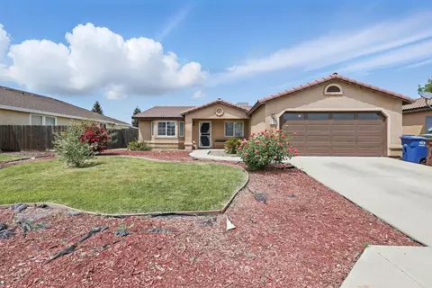 528 Englewood Ave, Chowchilla, CA 93610
