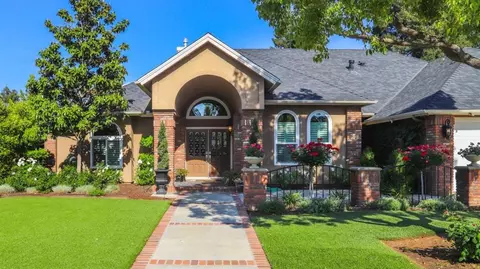 7322 N Geraldine Ave, Fresno, CA 93711