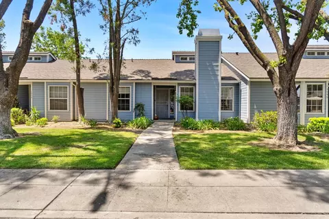 1565 Mayflower Way, Clovis, CA 93612
