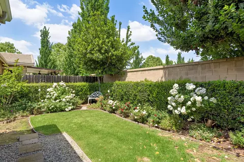3415 Bellaire Ave, Clovis, CA 93619