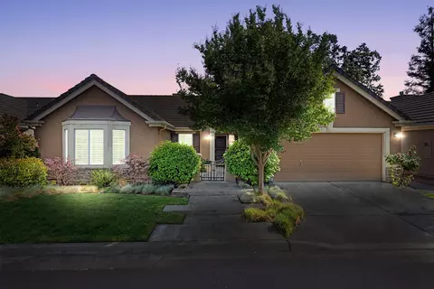 2110 W Rue St Michel, Fresno, CA 93711