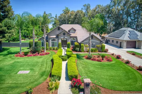636 N Golf Links Ave, Fresno, CA 93737