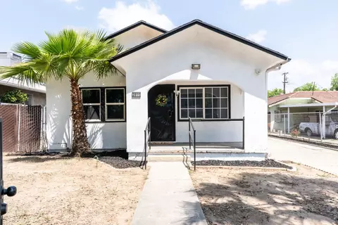 2811 E Tyler Ave, Fresno, CA 93701