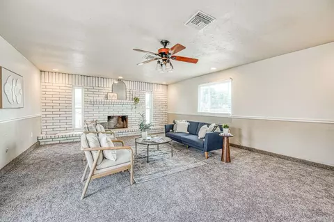 4693 E Church Ave, Fresno, CA 93725