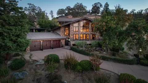 21689 Westmere Ln, Friant, CA 93626