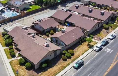 1520 S Reed Ave, Reedley, CA 93654