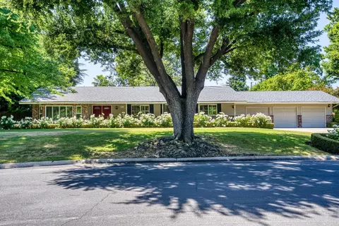 9873 N Tea Party Ln, Fresno, CA 93720