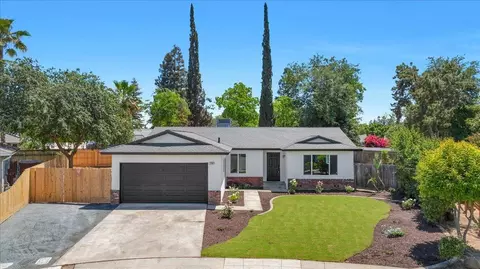 5706 N Tamera Ave, Fresno, CA 93711