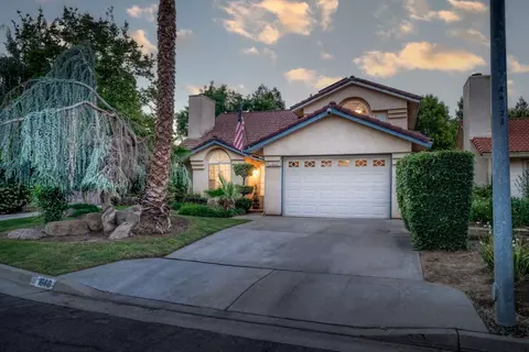 1648 Everglade Ave, Fresno, CA 93720