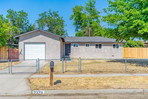2379 S Price Ave, Fresno, CA 93725