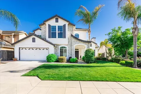 1117 E Royal Dornoch Ave, Fresno, CA 93730