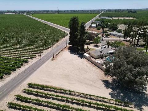 1 Marks, Caruthers, CA 93609