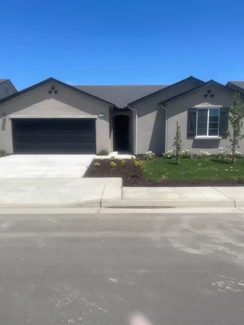 13332 Fourth St #LOT 2, Parlier, CA 93648