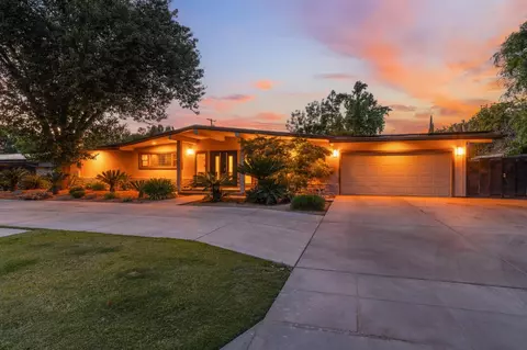 1478 W Dovewood Ln, Fresno, CA 93711