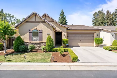 3242 W Anthem Dr, Fresno, CA 93711