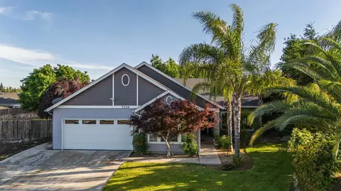 5239 N Dante Ave, Fresno, CA 93722