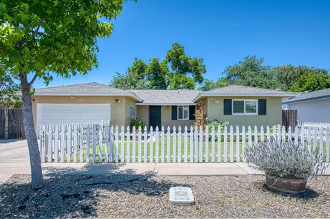 4461 N Winery Ave, Fresno, CA 93726