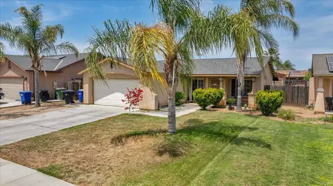 1601 El Paso, Dinuba, CA 93618