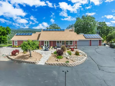 47527 Miami Highlands Dr, Oakhurst, CA 93644