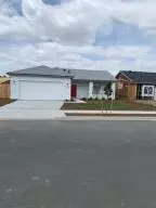 1163 S Creekside Pl, Porterville, CA 93257