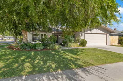 3752 N Augusta St, Fresno, CA 93726