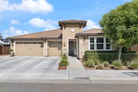 3573 Hermosa Ave, Clovis, CA 93619