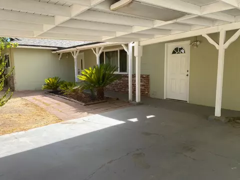 7371 N Highland, Clovis, CA 93619 photo 1