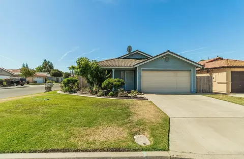 4223 W Yale Ave, Fresno, CA 93722