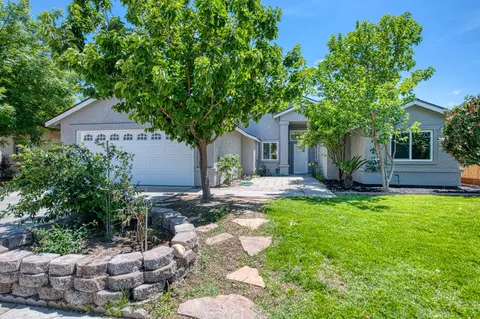 6357 E Mono St, Fresno, CA 93727