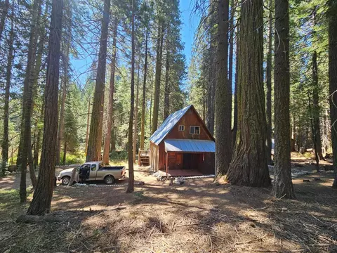 43 Central Cp, North Fork, CA 93643