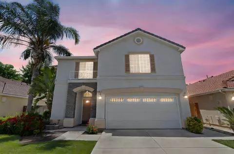 6481 N Alison Ln, Fresno, CA 93711