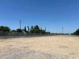 505 W Ashlan, Fresno, CA 93705