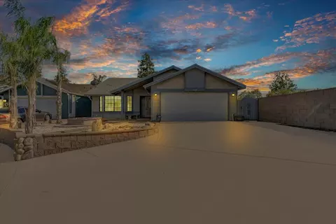 5141 W Chestnut Ave, Visalia, CA 93277