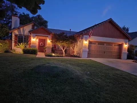 1813 Cooper St, Selma, CA 93662