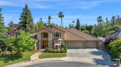 2707 W Menlo Ave, Fresno, CA 93711