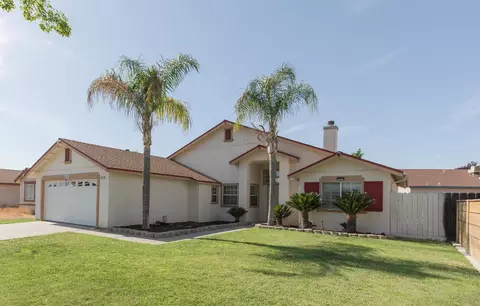 6412 E Inyo St, Fresno, CA 93727