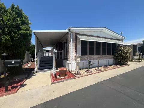 1500 Villa Ave #77, Clovis, CA 93612
