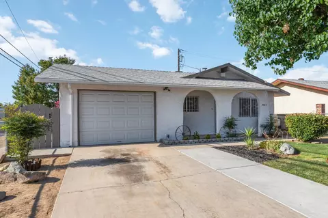 4003 El Monte Way, Fresno, CA 93702
