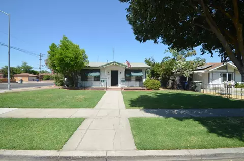 1605 N Arthur Ave, Fresno, CA 93705