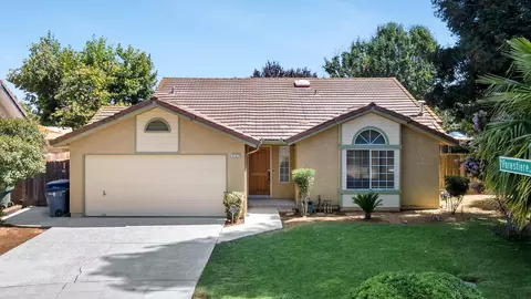 5137 W Stuart Ave, Fresno, CA 93722