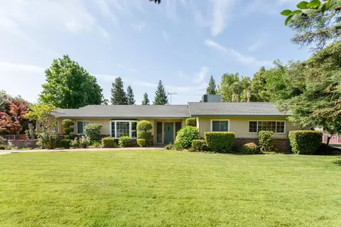 450 W Alluvial Ave, Clovis, CA 93611