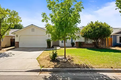 6051 N Tracy Ave, Fresno, CA 93722