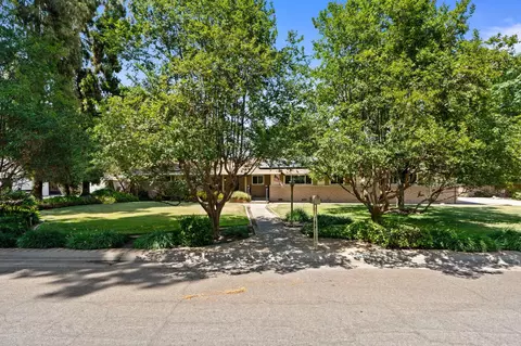 5835 E Hamilton Ave, Fresno, CA 93727
