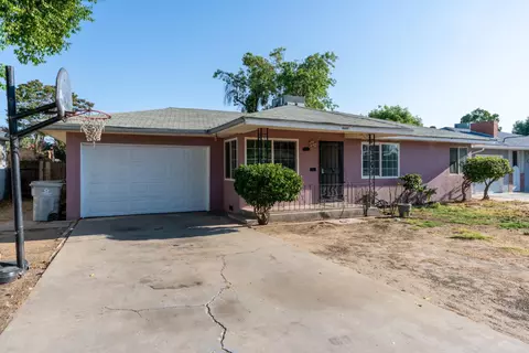 4664 E Browne St, Fresno, CA 93703