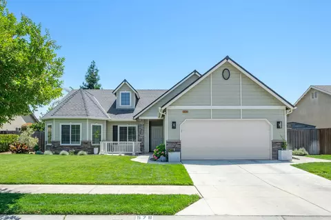 578 W Serena Ave, Clovis, CA 93619