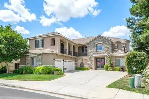 1710 N Filbert Ave, Clovis, CA 93619